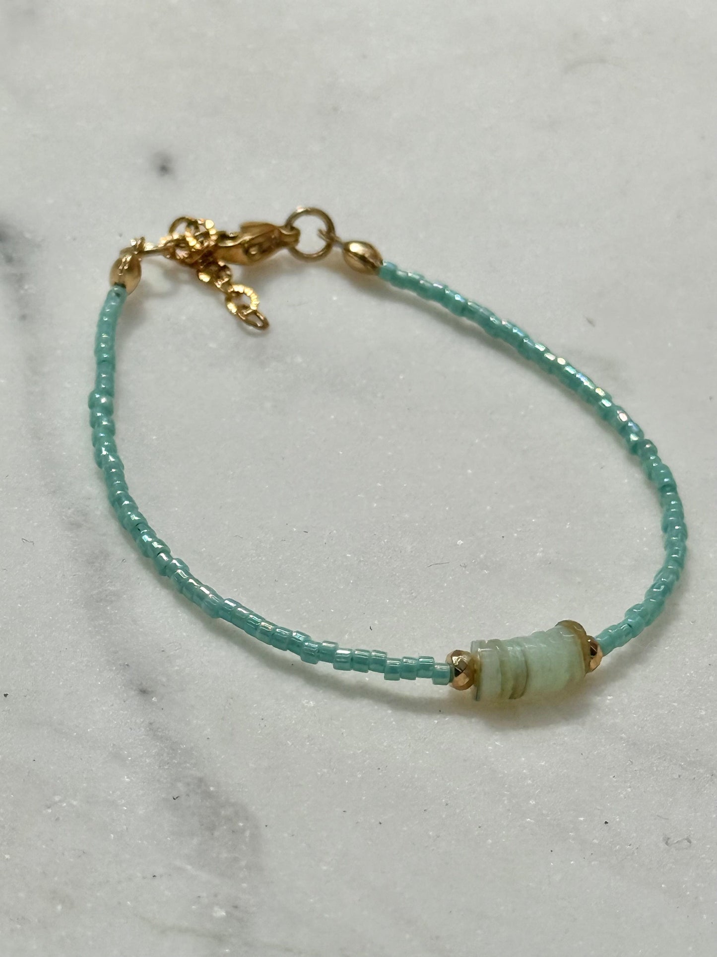 Miyuki Bracelet - Turquoise Blue Gold - Blue Shell