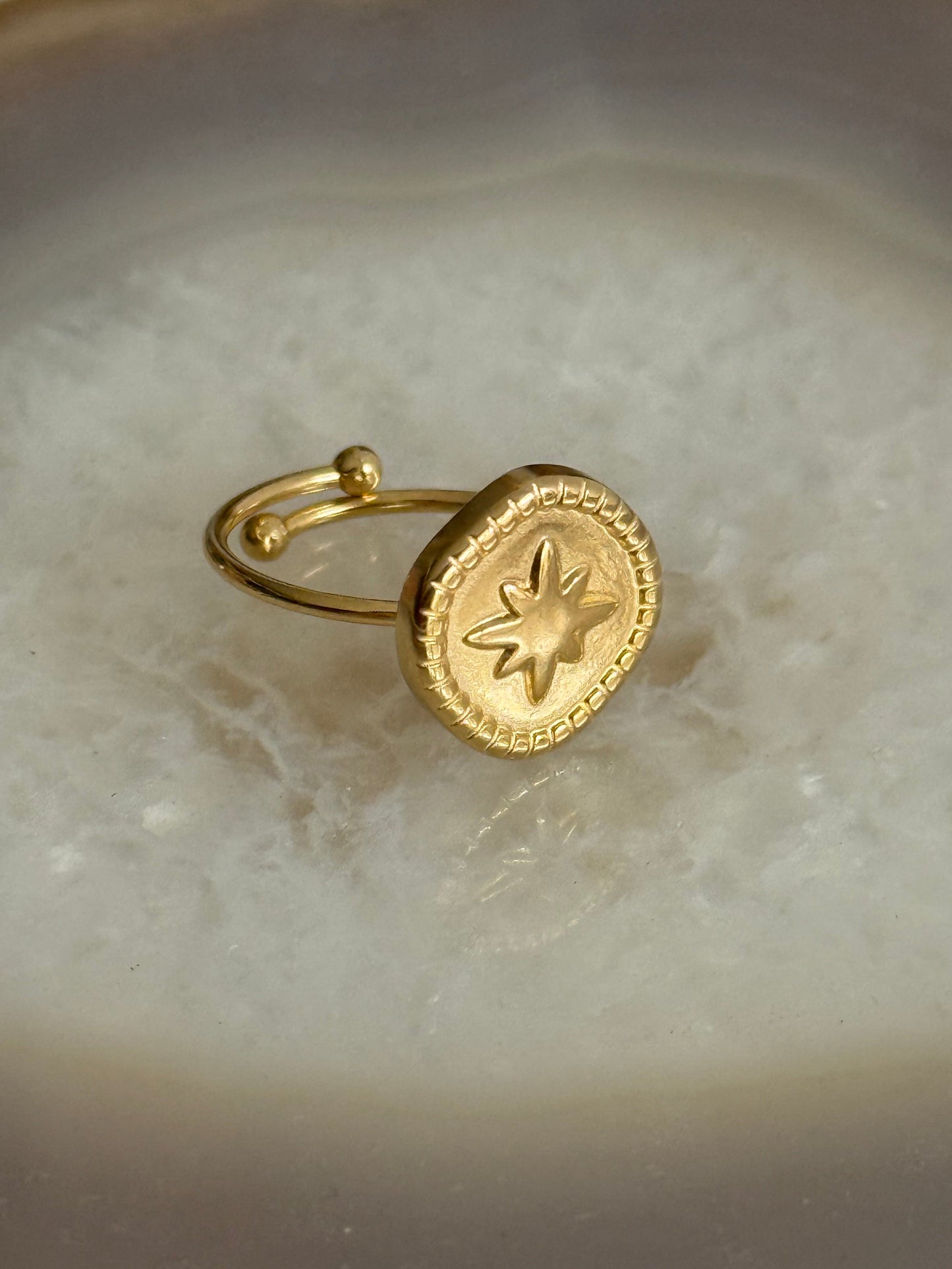Caribe Star pole coin Gold Ring