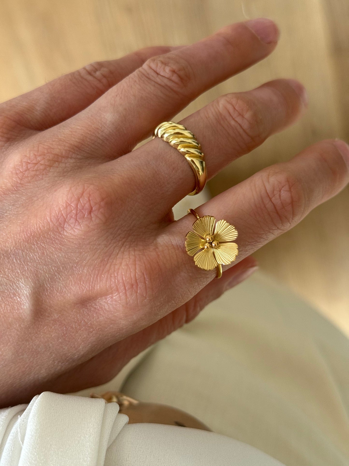Flower Gold Ring