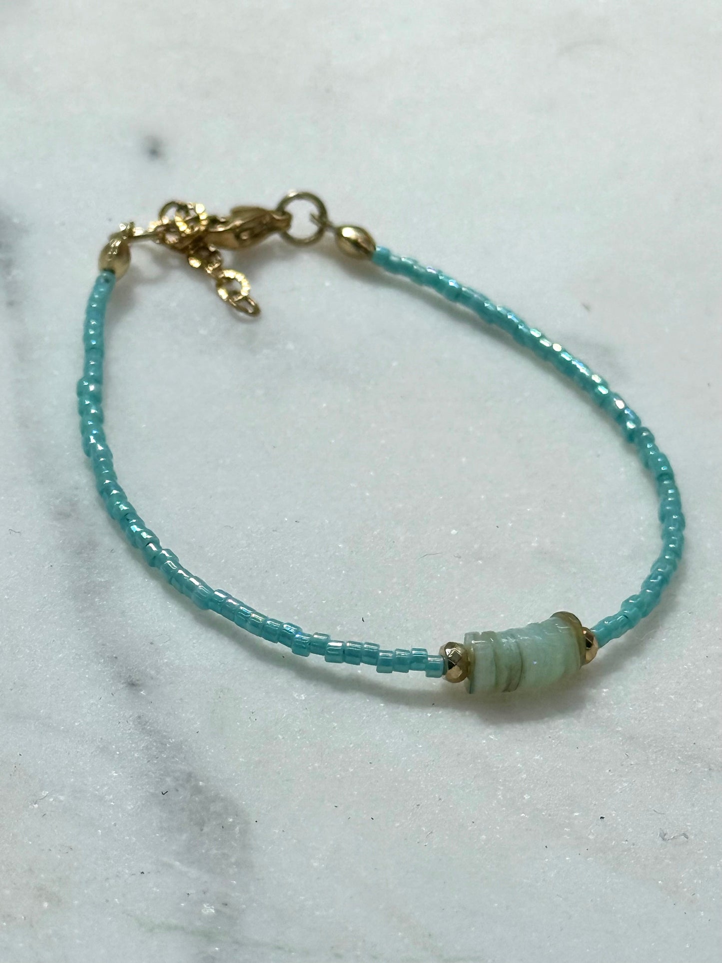 Miyuki Bracelet - Turquoise Blue Gold - Blue Shell