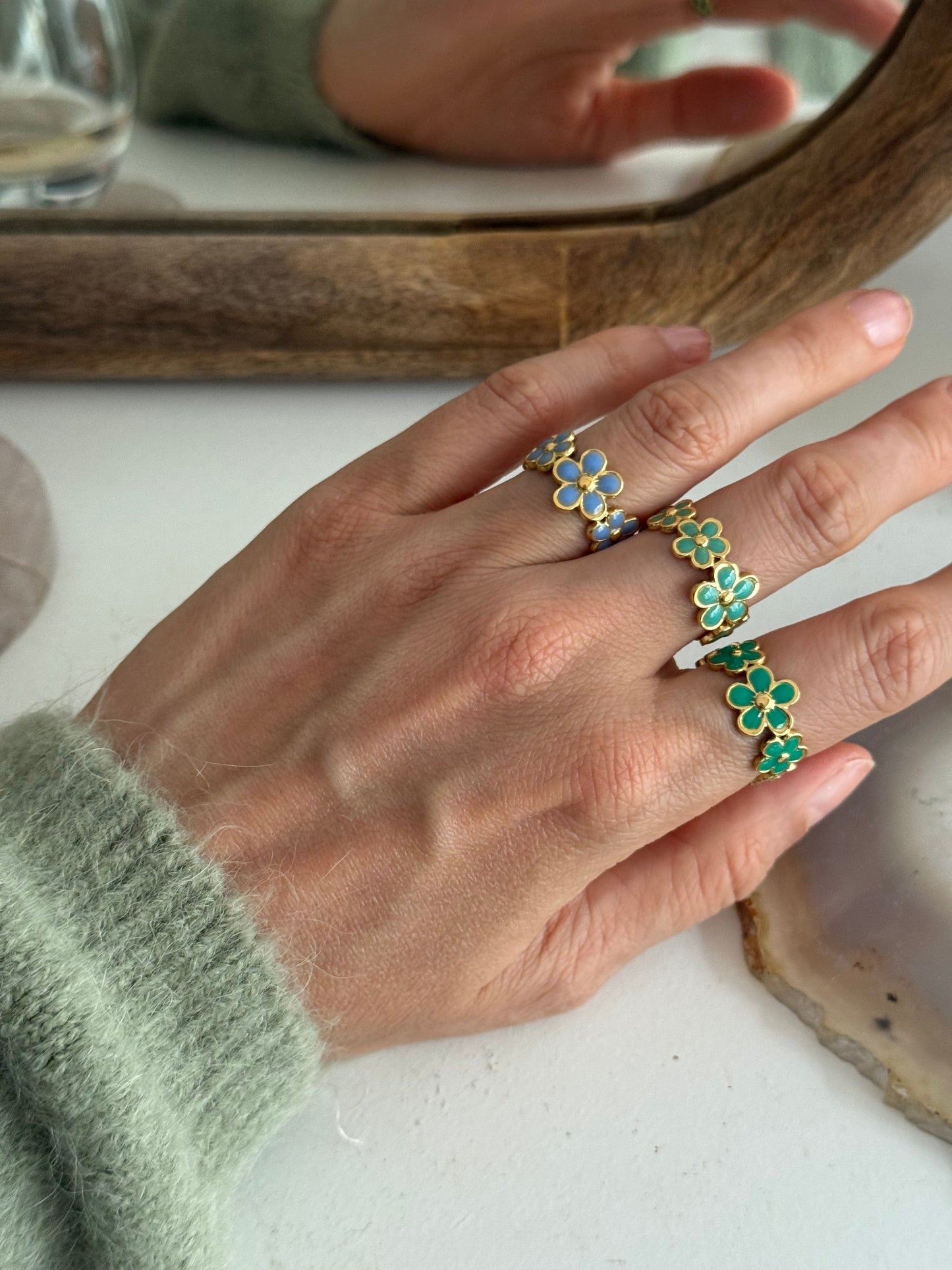 Flower Gold Ring Enamel - Beige