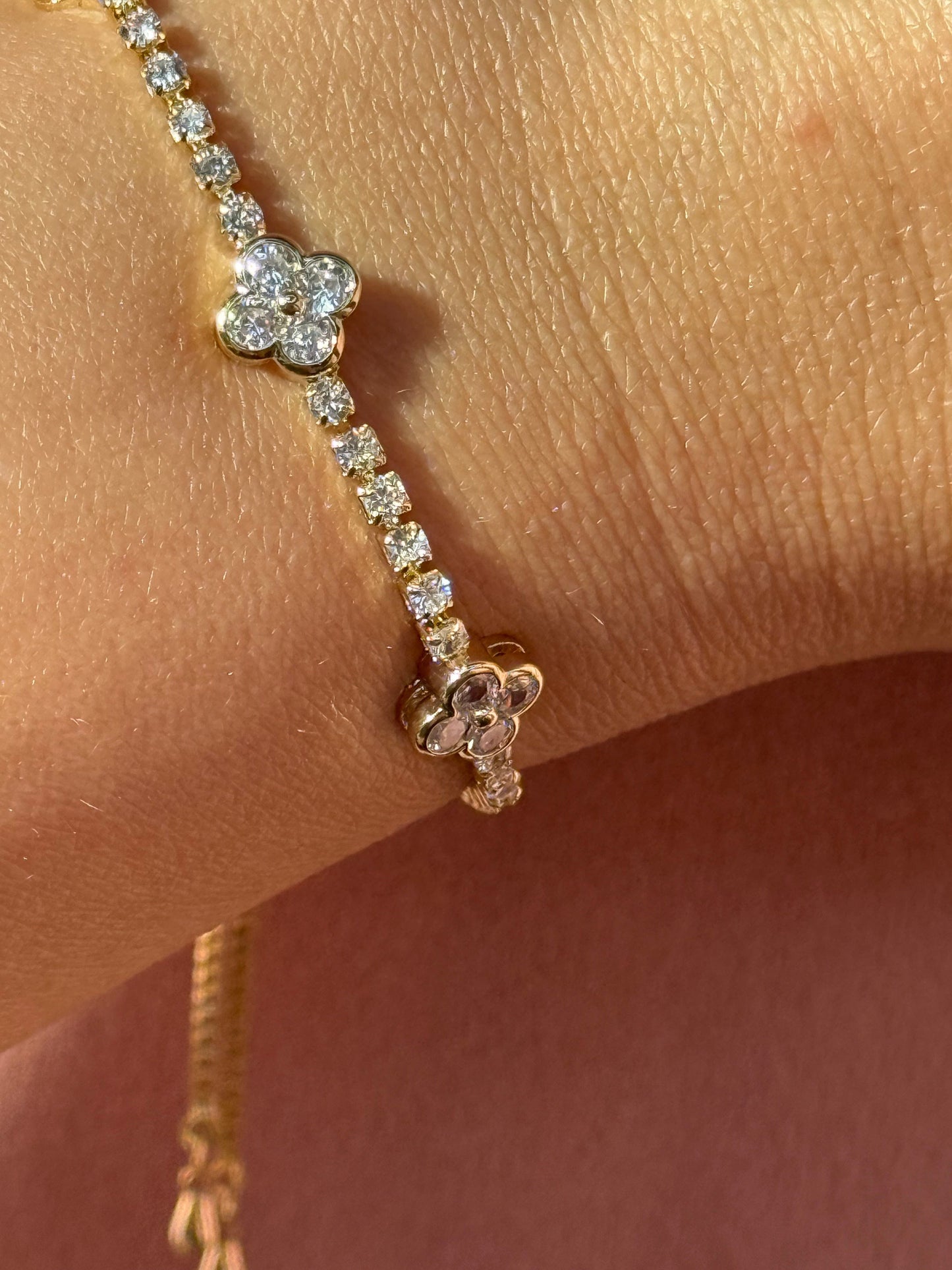 Clover Bracelet Adjustable - Trio Sparkling