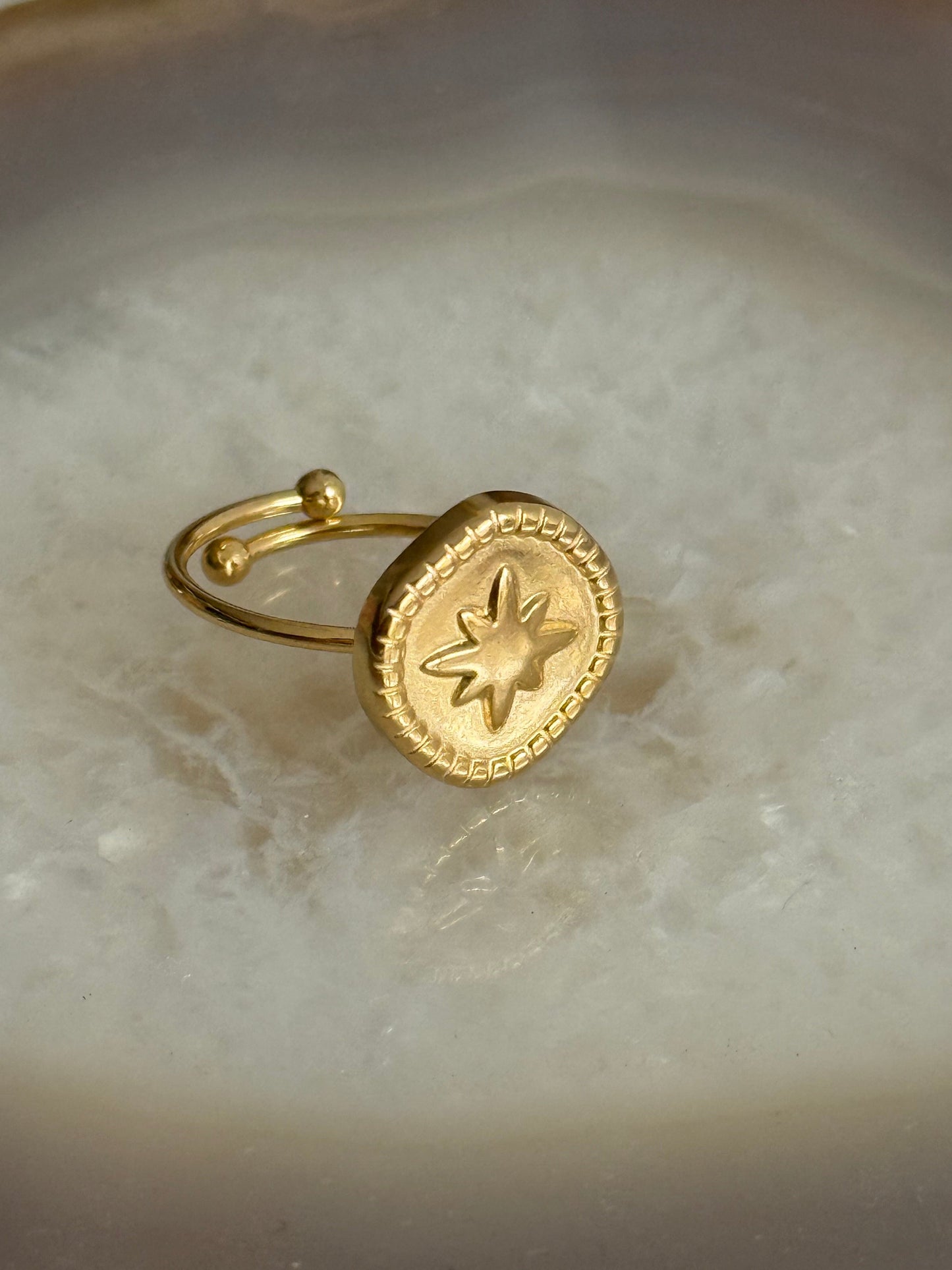 Caribe Star pole coin Gold Ring