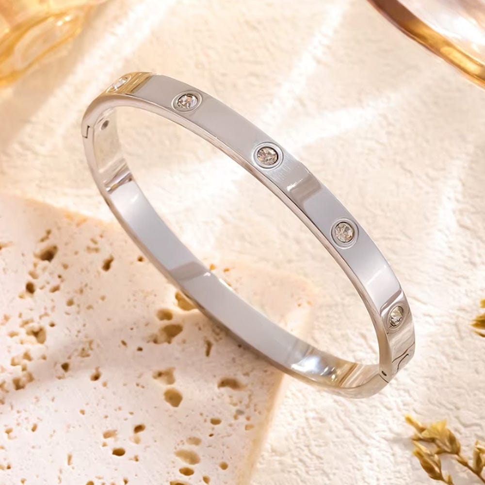 Marilyn Gold Bangle