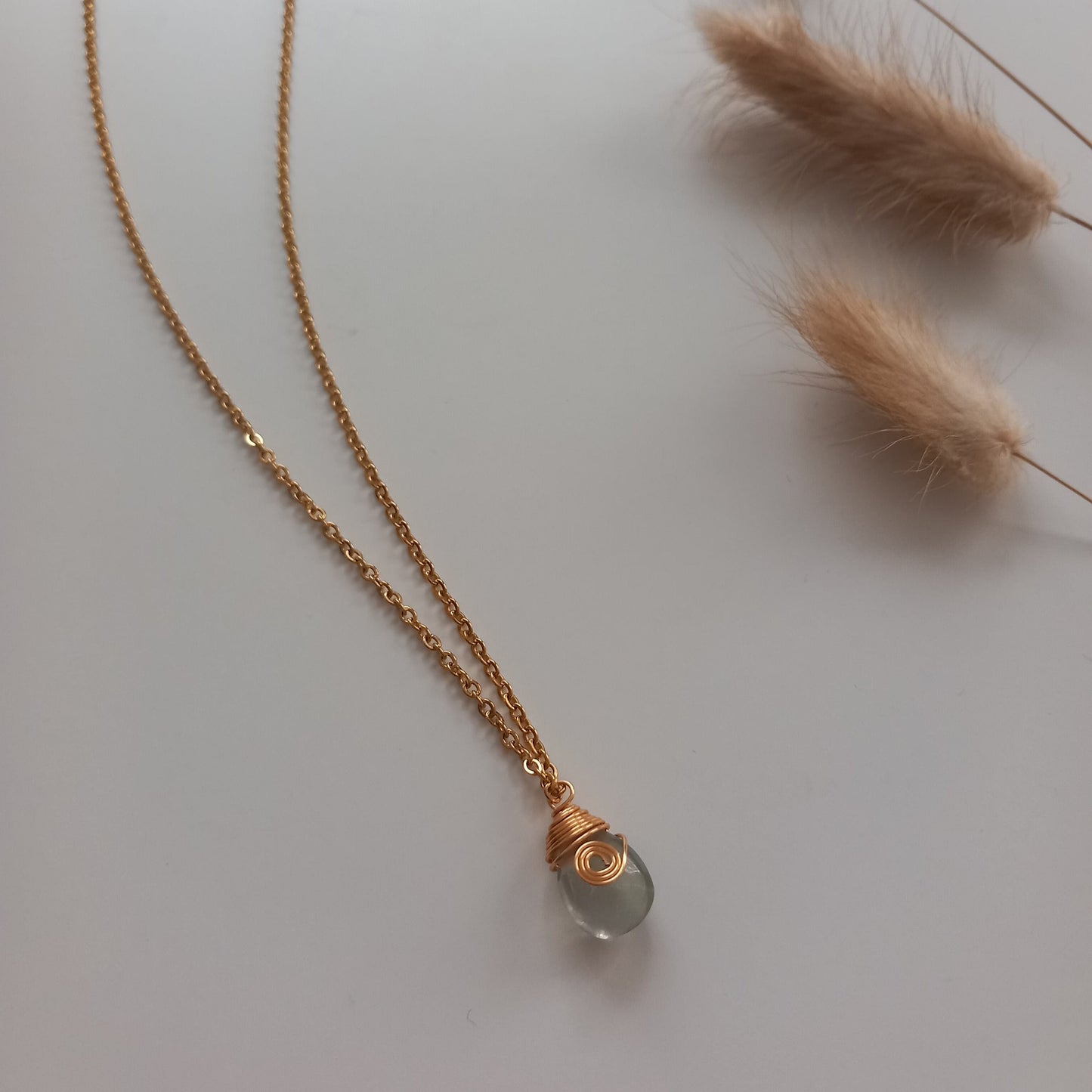 Drop Wrap Stone Gold Necklace