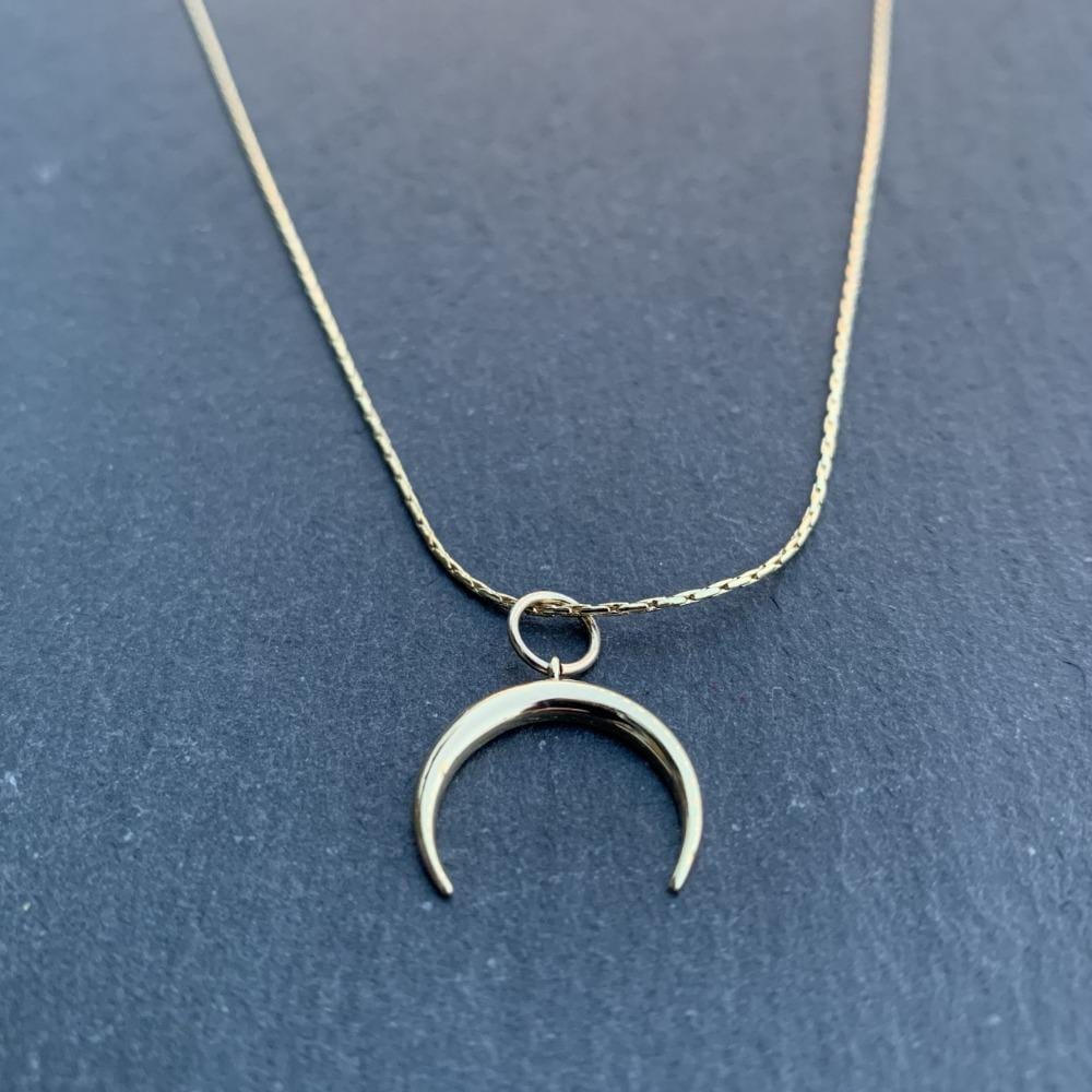 Horn Gold Necklace | Mi Cielo London