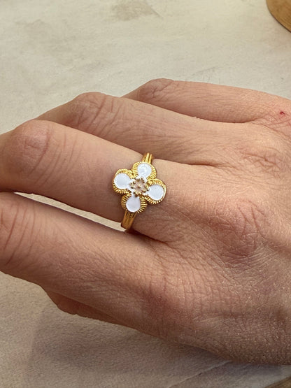 White Clover Enamel Gold Ring