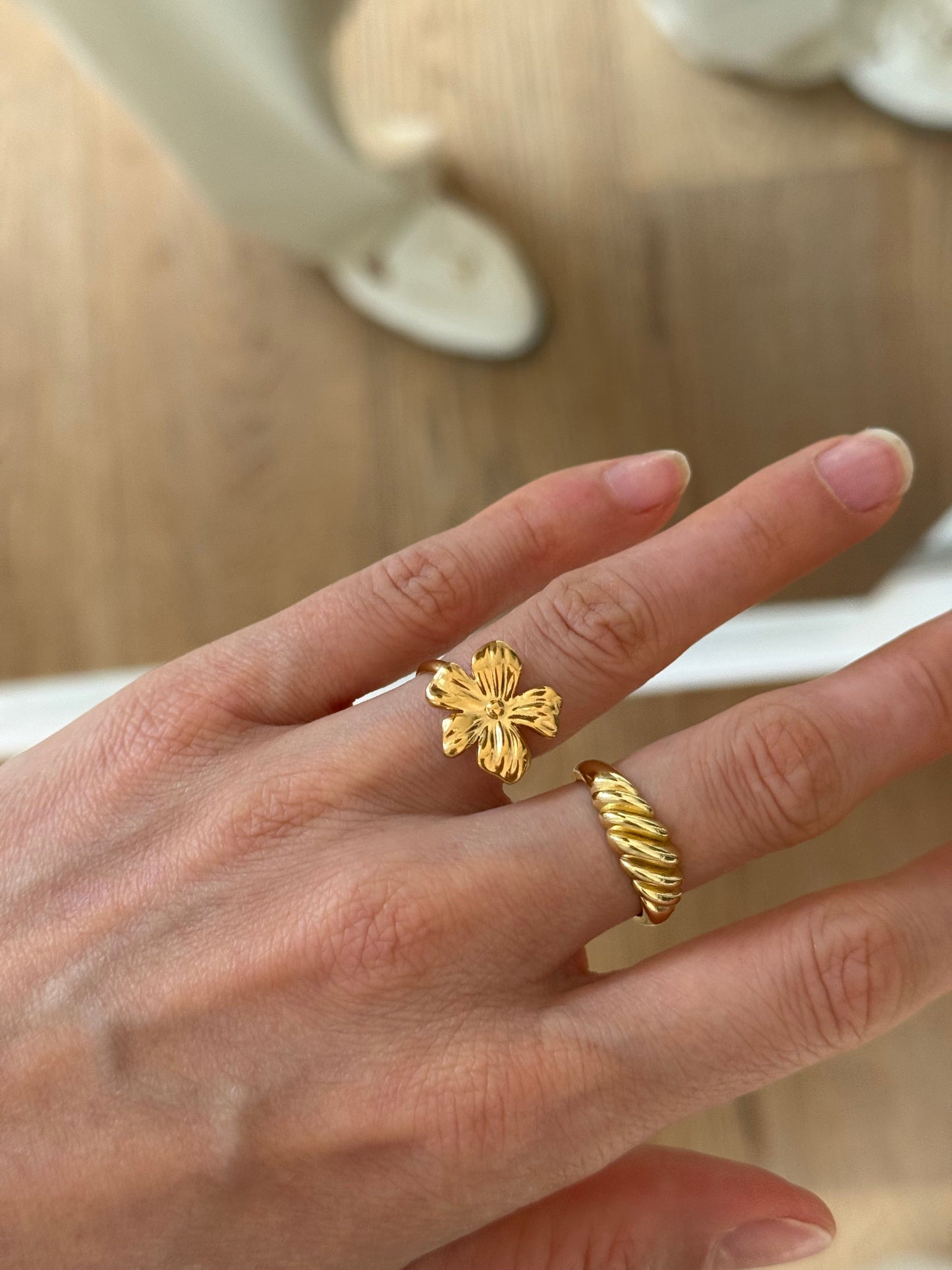 Flower Gold Ring