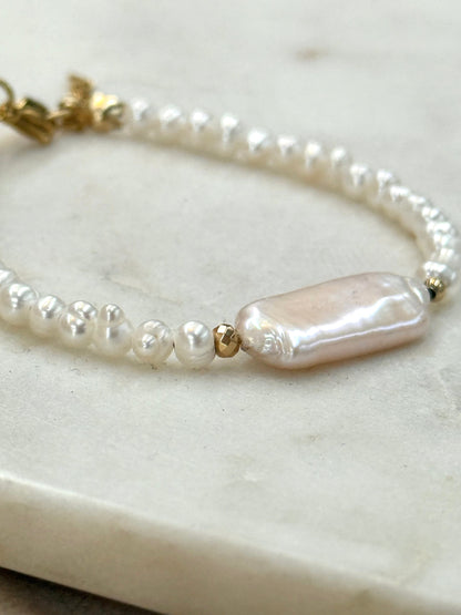 Pearl Bracelet Mother Pearl keishi, gold plated 18k