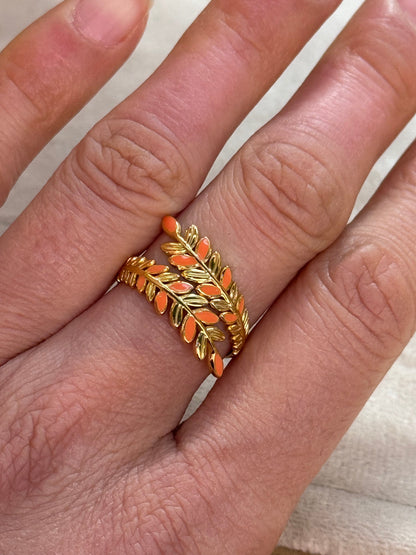Leaves Enamel Gold Ring