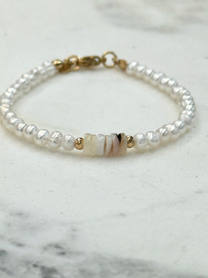 Pearl Bracelet Sea Shell, gold plated 18k