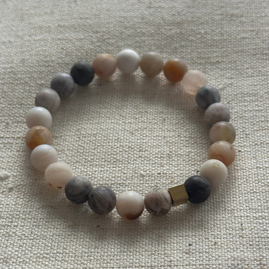 Bamboo Lace Agate Bracelet with Gold Square