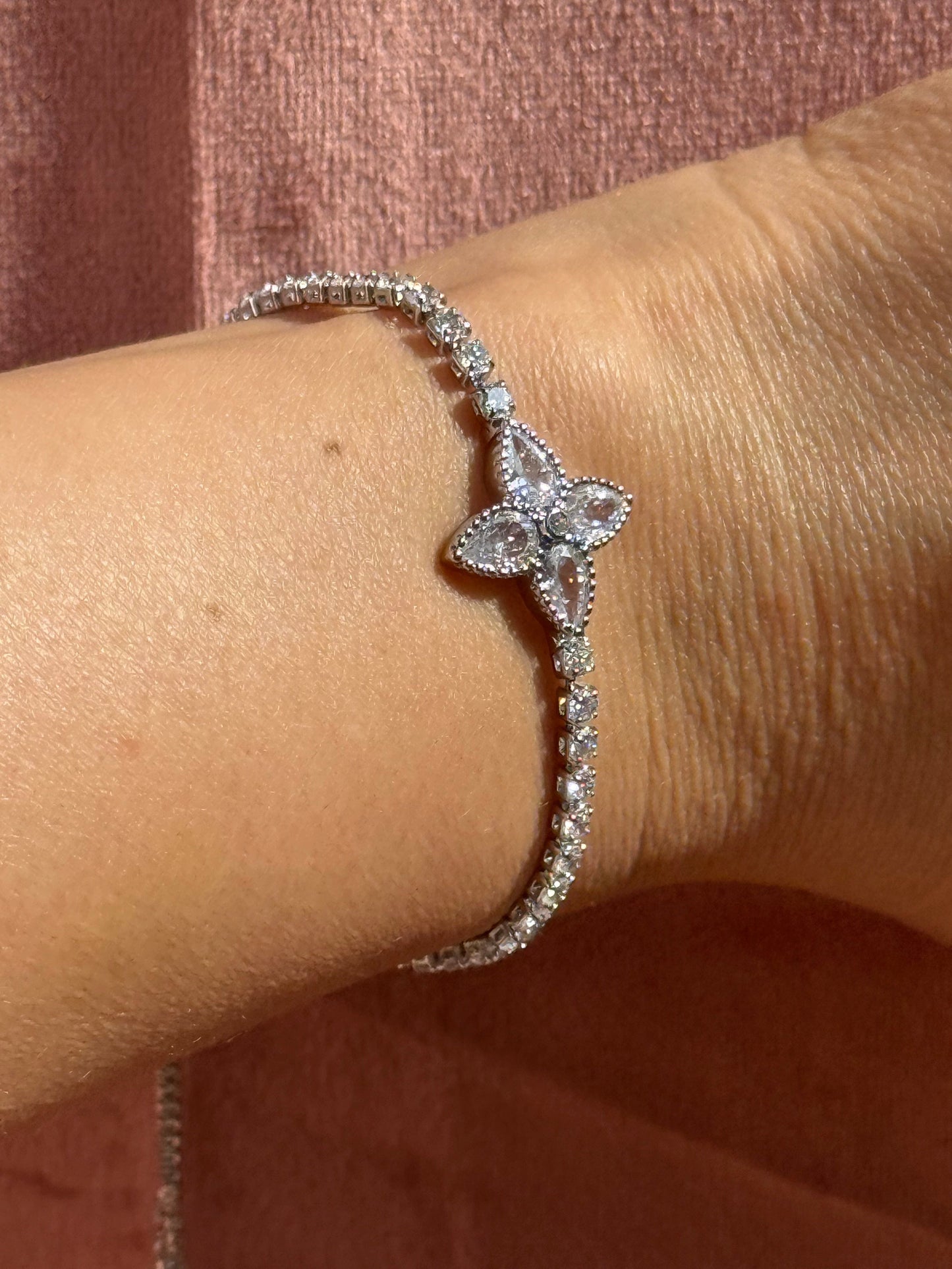 Clover Large Bracelet Adjustable - Cubic Zirconia