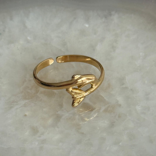 Caribe Dolphin Gold Ring