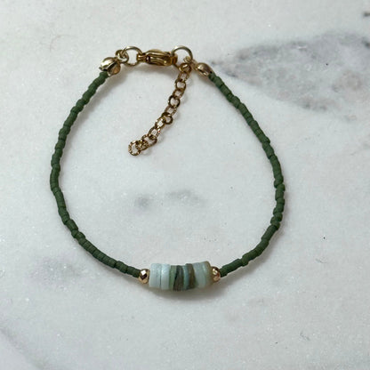 Miyuki Bracelet - Dark Green Gold - Shell