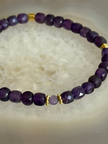 Amethyst Bracelet 4mm (GV)