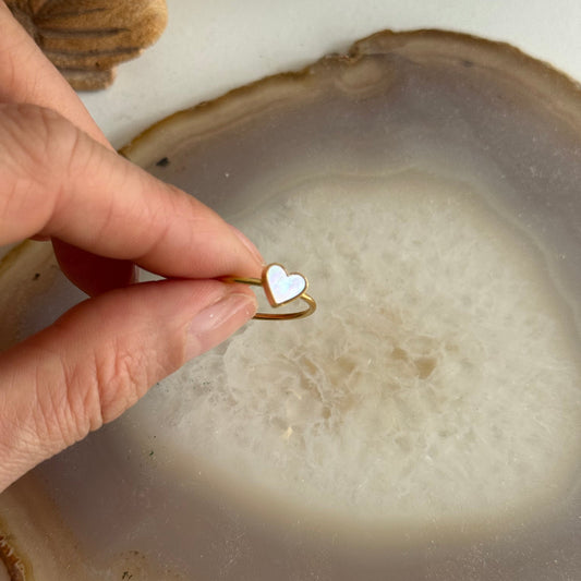 Mother Pearl Heart Gold Ring