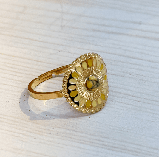 Yellow Gold Sunburst Gold Ring