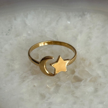 Caribe Moon and Star Gold Ring