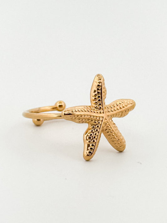 Caribe Starfish Textured Gold Ring