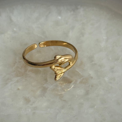 Caribe Dolphin Gold Ring