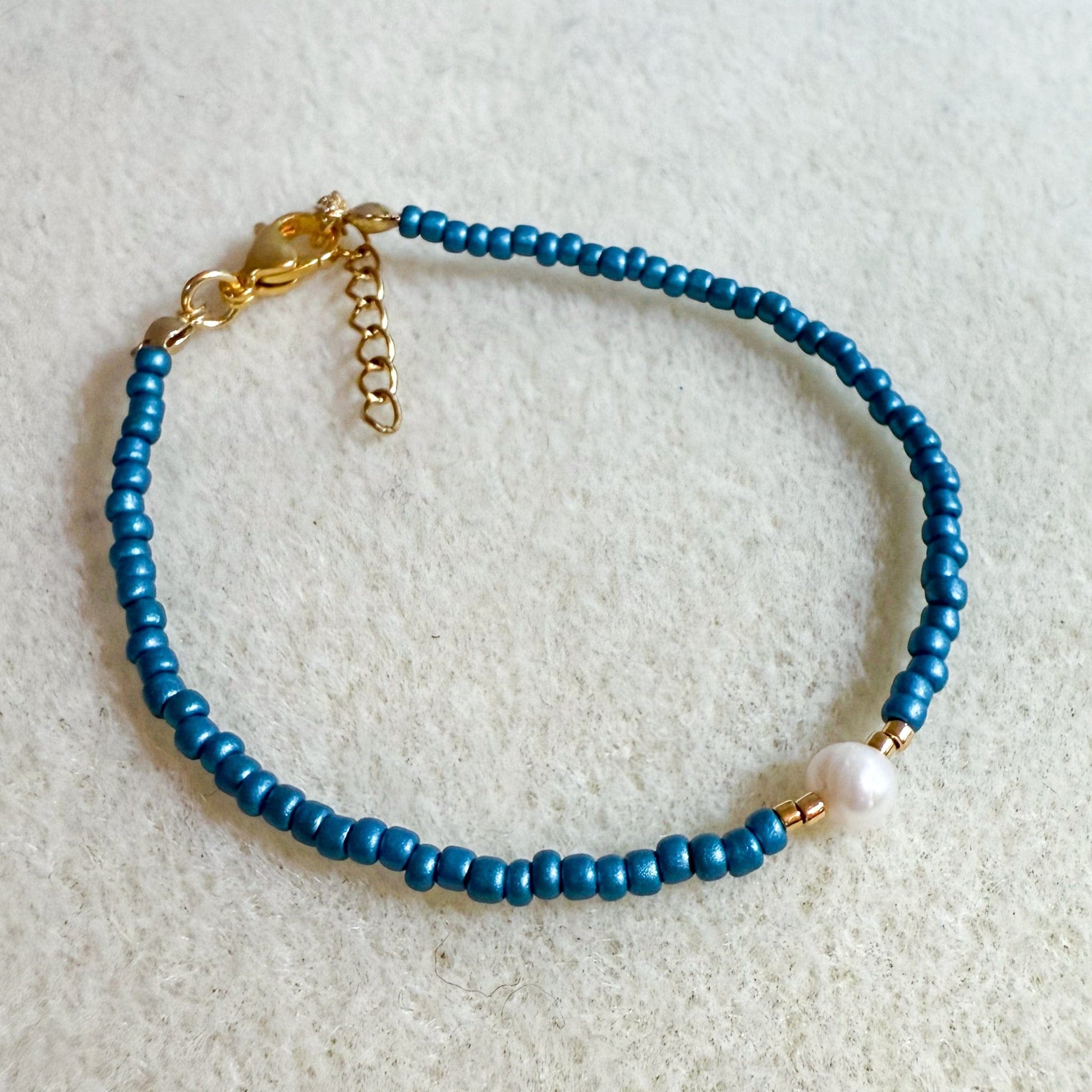 Mimi Petrol Blue Gold Bracelet with Pearl