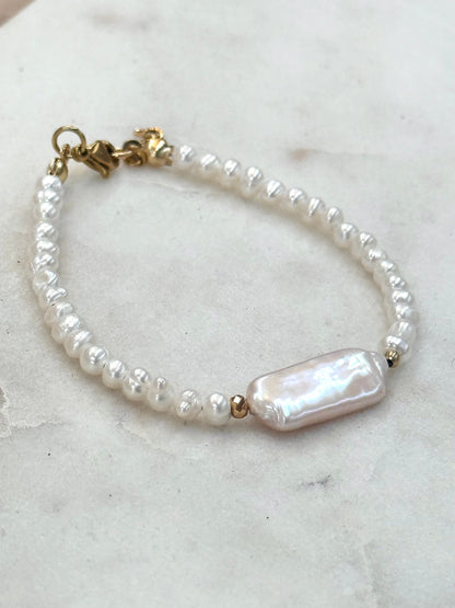 Pearl Bracelet Mother Pearl keishi, gold plated 18k
