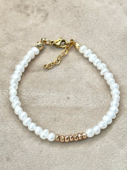 Pearl Bracelet Gold Hematite, gold plated 18k