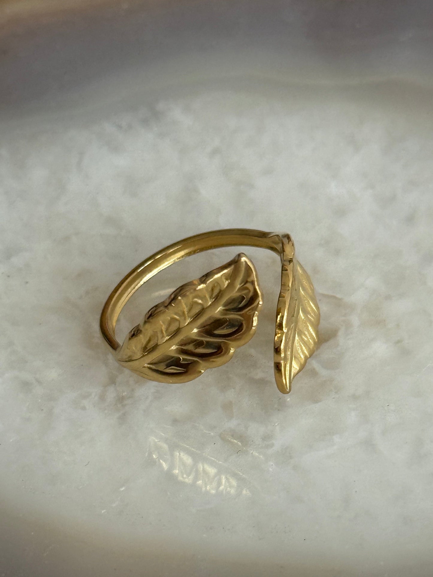 Caribe Leafs Gold Ring