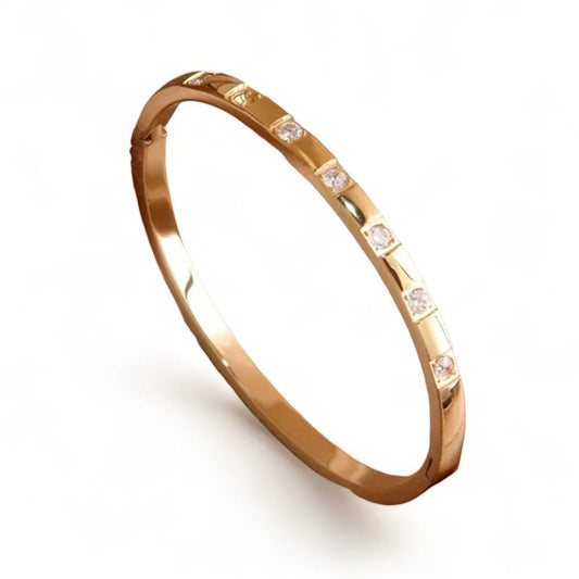 Melba Gold Bangle