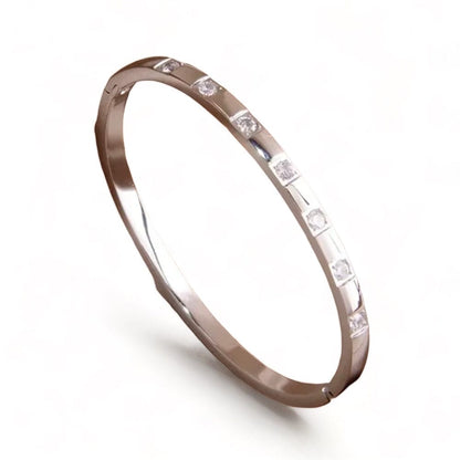 Melba Gold Bangle