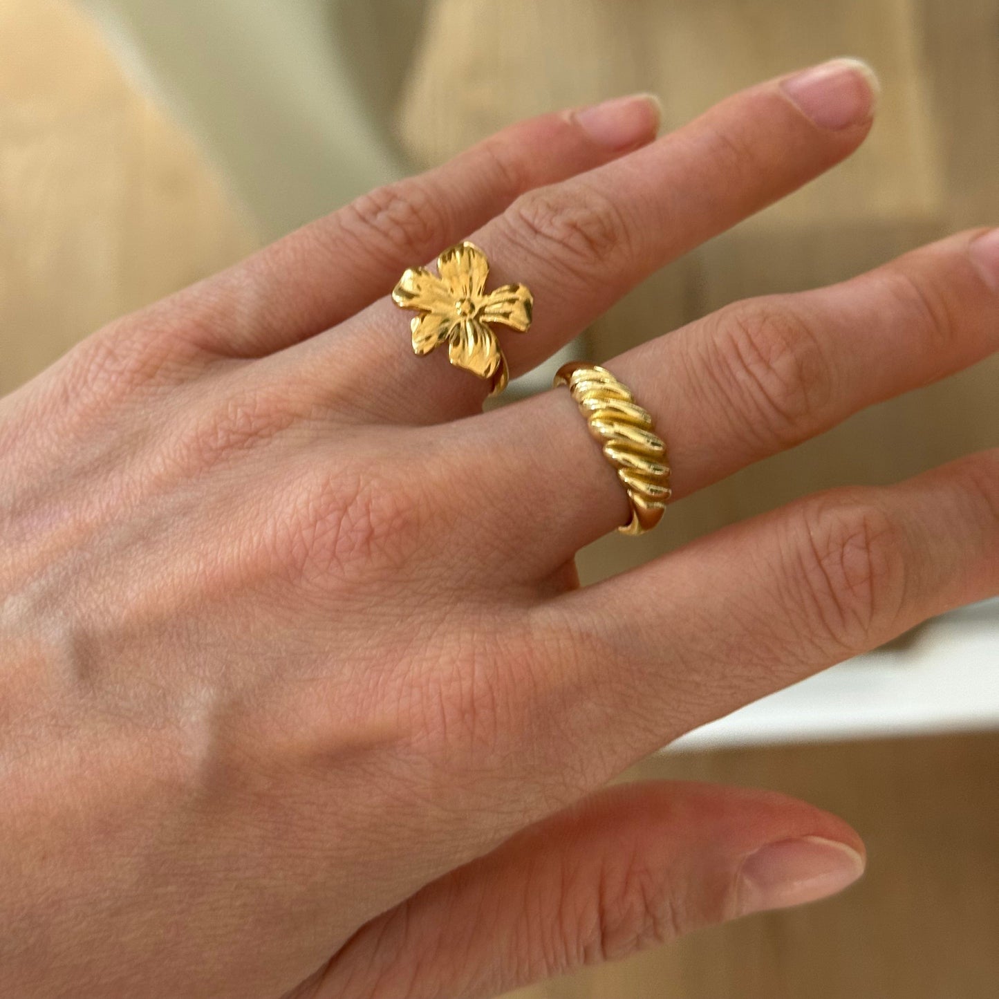 Flower Gold Ring