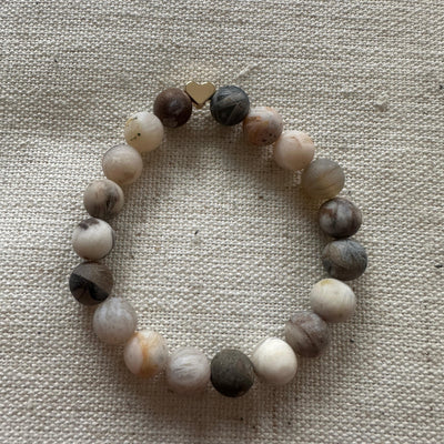 Bamboo Lace Agate Bracelet (Gold Heart)