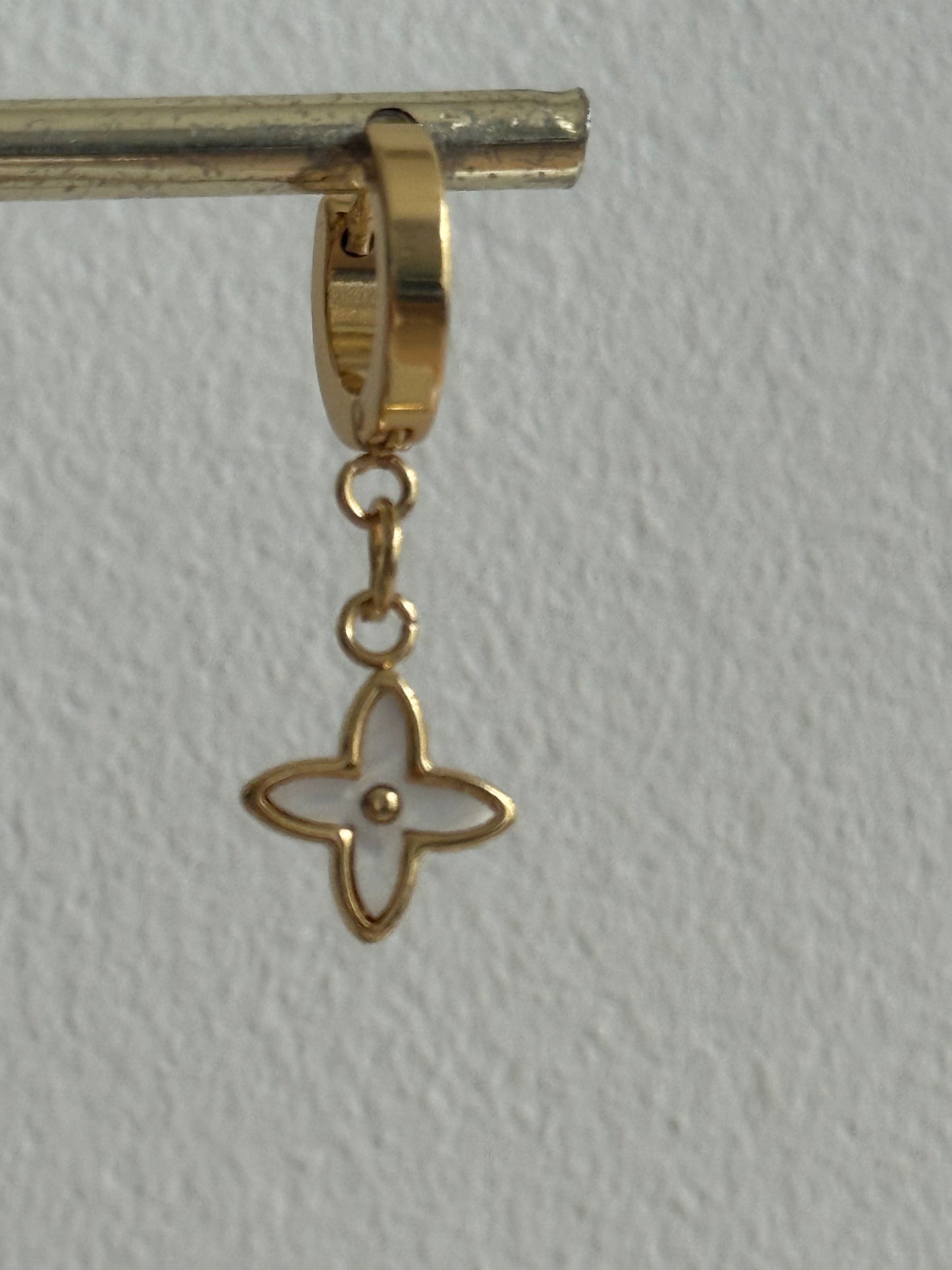 Flower Gold Hoops (Stainless steel)