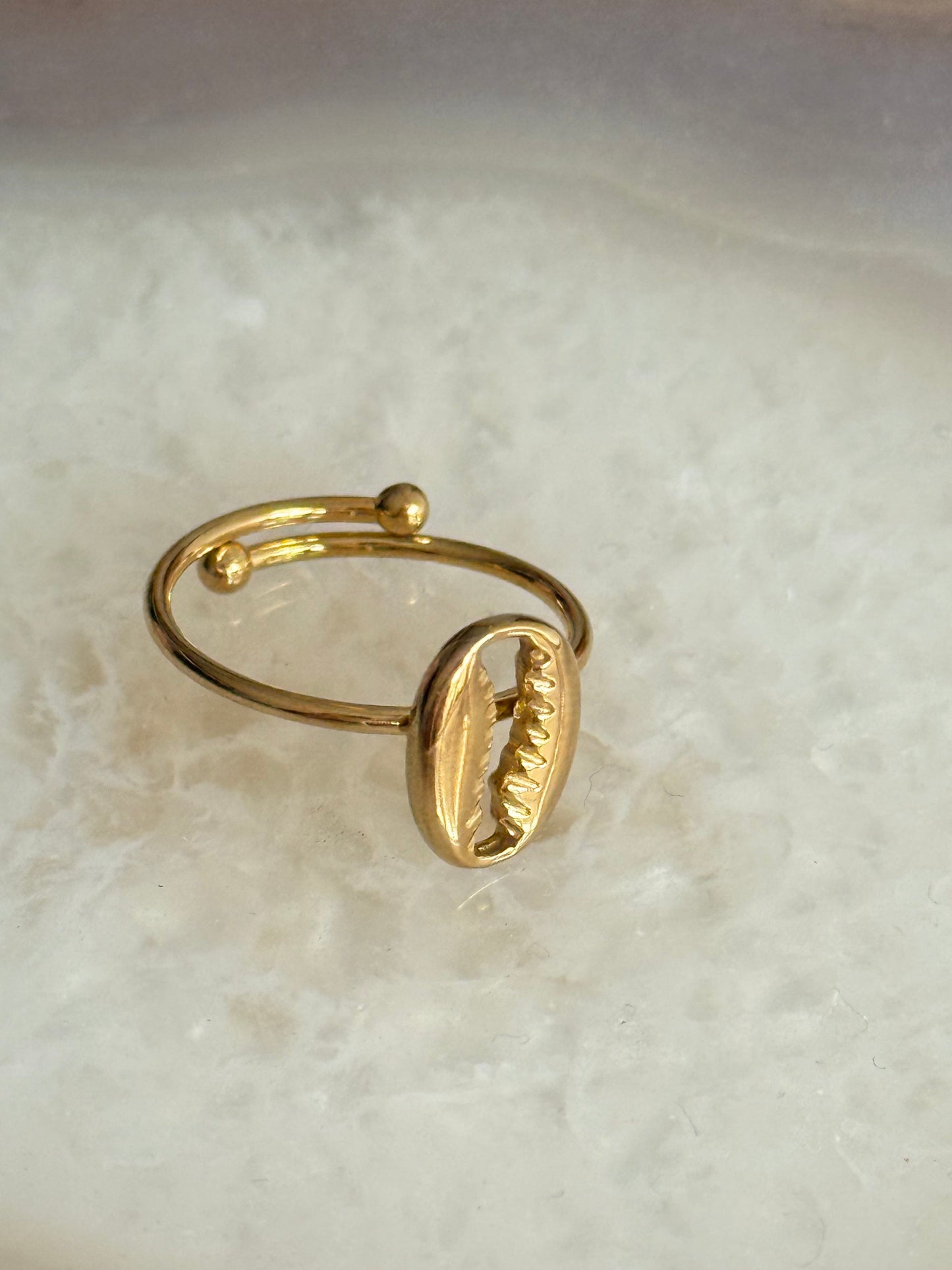 Caribe Cowrie Shell Gold Ring