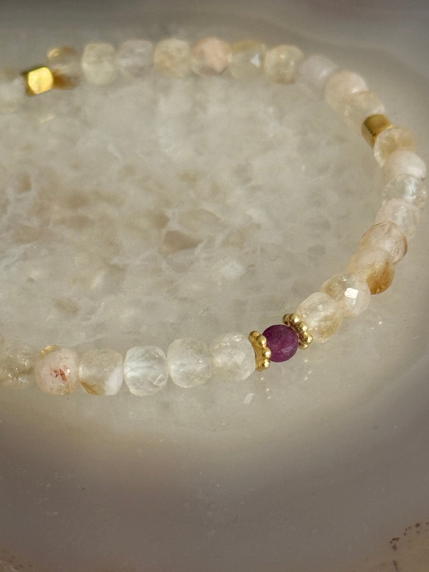 Citrine stone bracelet 4mm (Gold Vermeil)