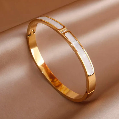 Adara Gold Bangle | Mi Cielo London