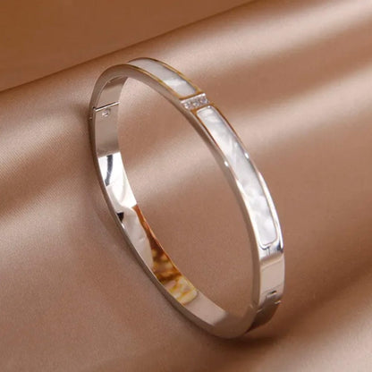 Adara Silver Bangle | Mi Cielo London