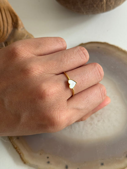 Mother Pearl Heart Gold Ring