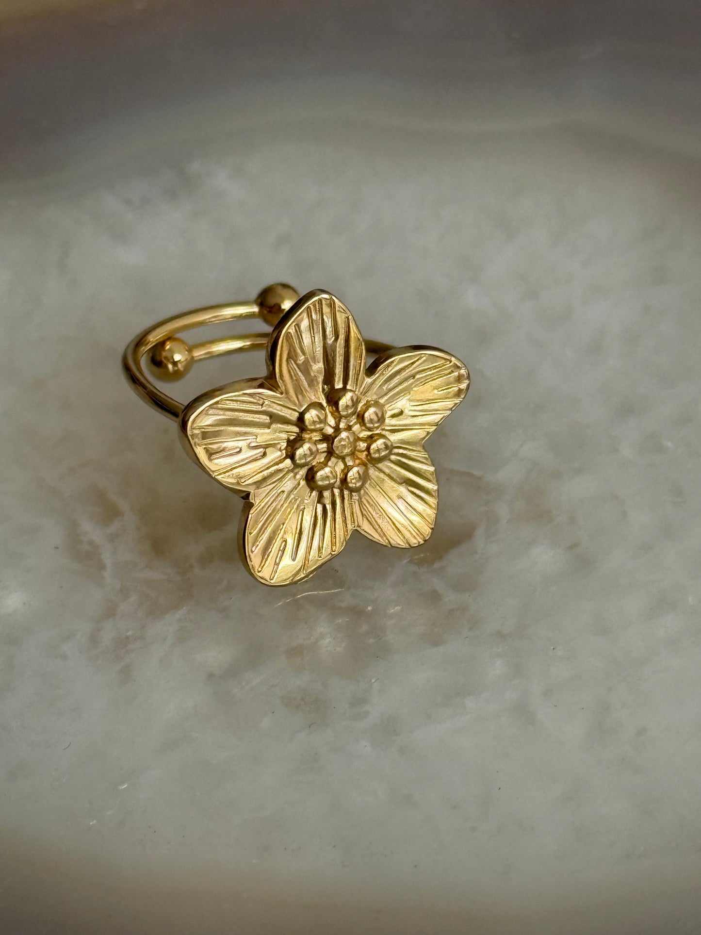 Caribe Flower Beads Gold Ring