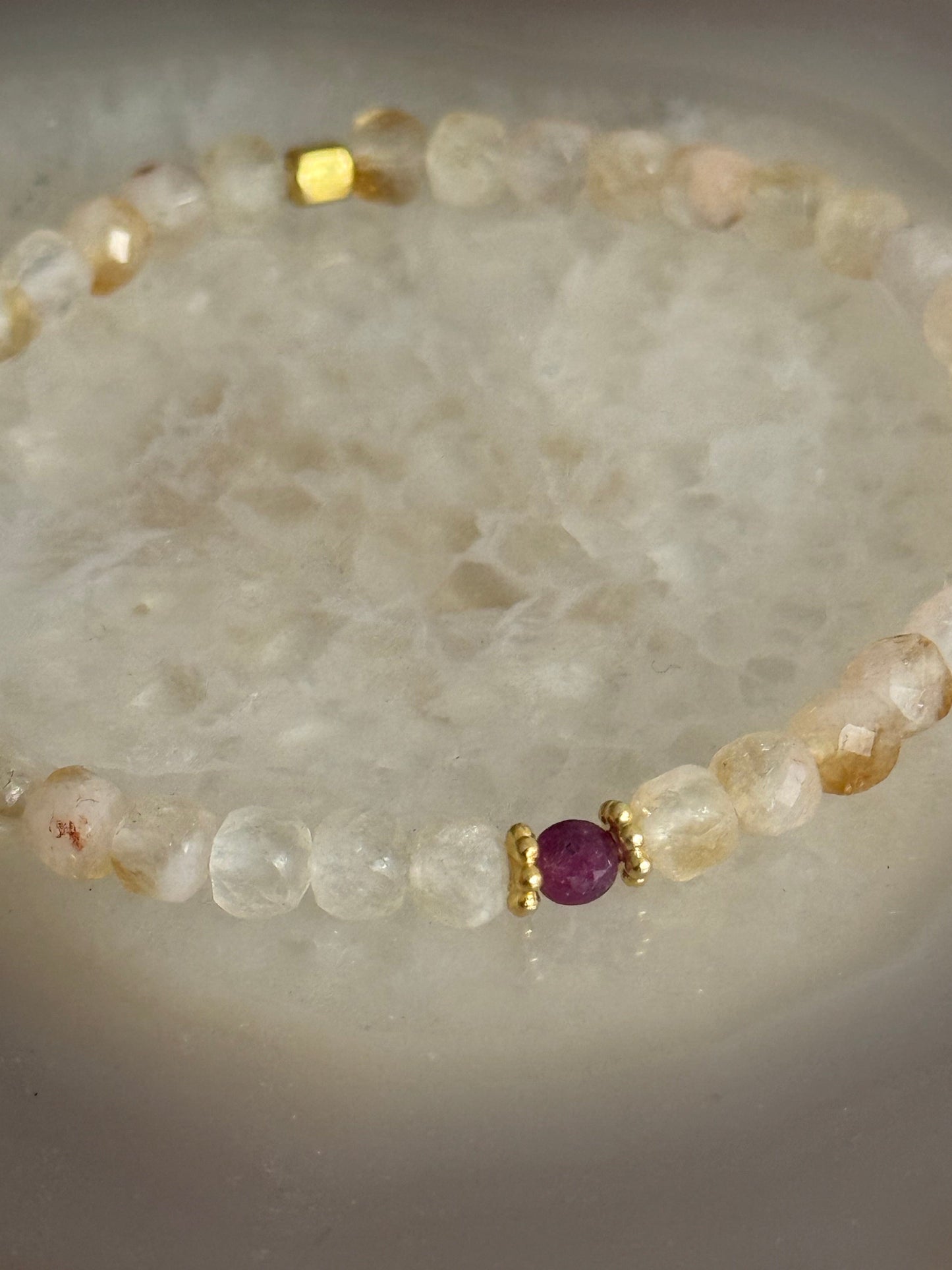 Citrine stone bracelet 4mm (Gold Vermeil)