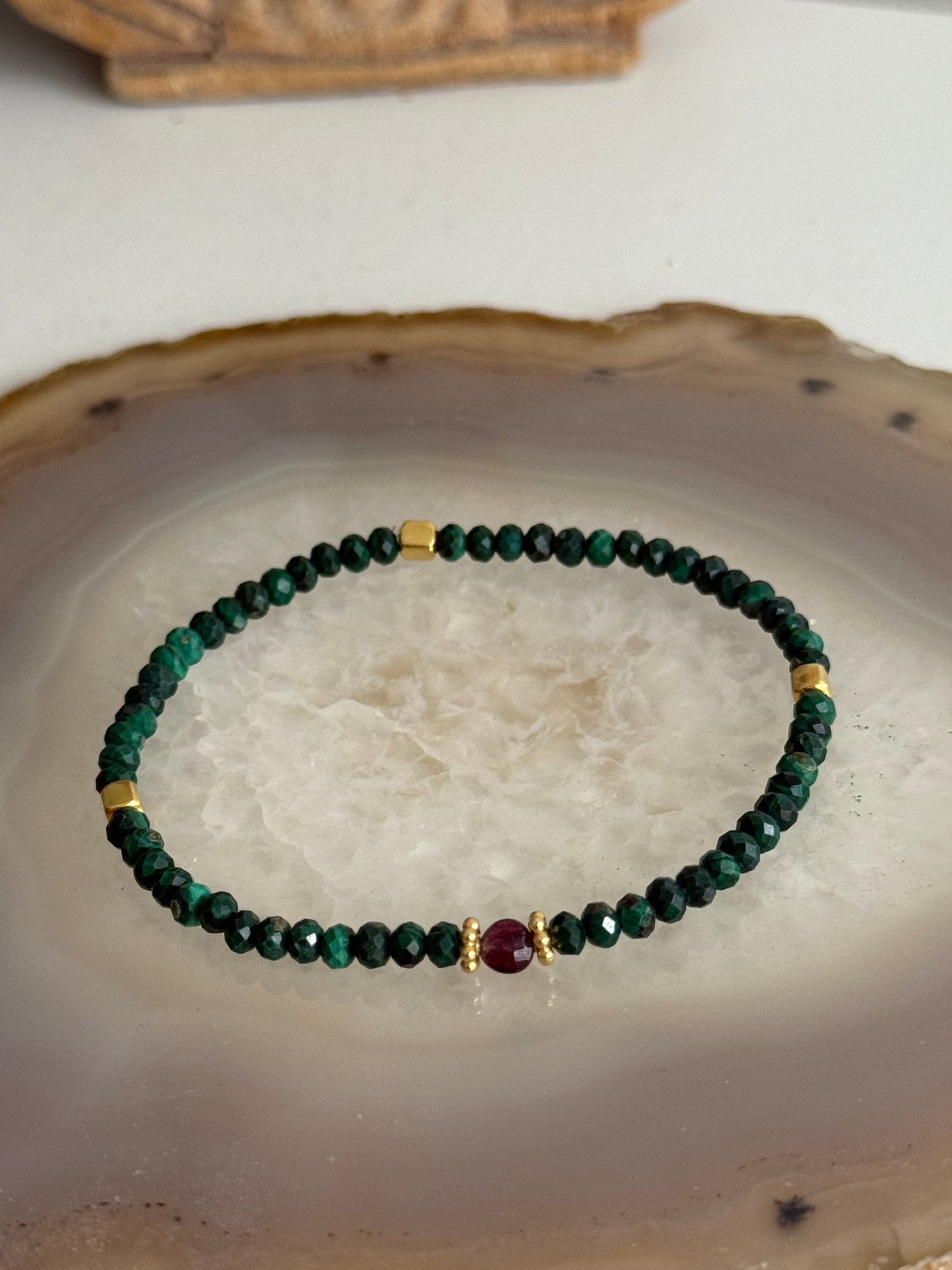 Malachite Bracelet and Garnet Stone (Gold Vermeil)