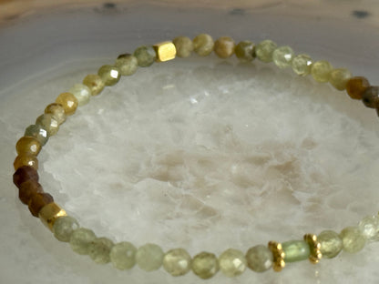 Peridot faceted stones Bracelet (Gold Vermeil)