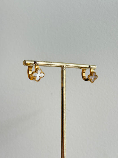 White Flower Gold Hoops (Stainless steel)