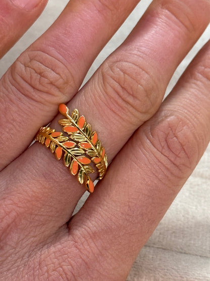 Leaves Enamel Gold Ring