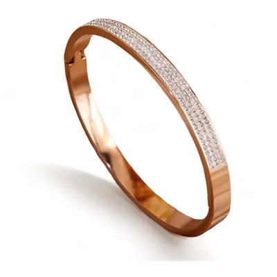 Andrea Gold Bangle | Mi Cielo London