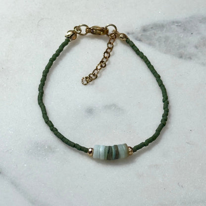 Miyuki Bracelet - Dark Green Gold - Shell