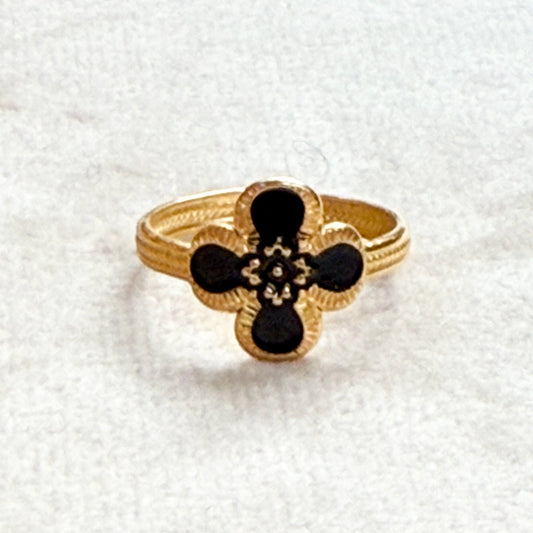 Black Clover Enamel Gold Ring