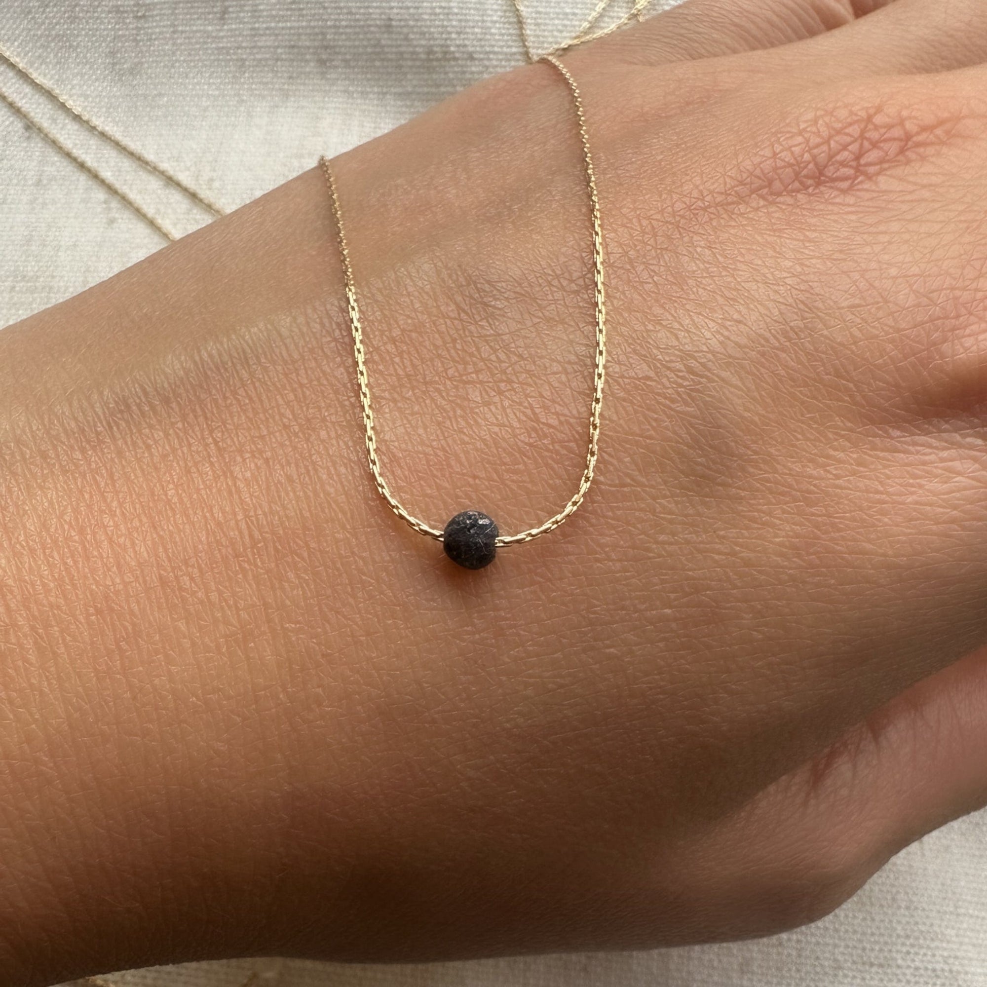 Minimalist deals sapphire necklace