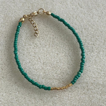 Green Emerald Rocaille Bracelet Gold
